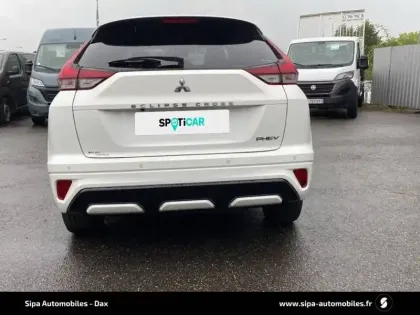 Photo 94 Mitsubishi Eclipse  Cross 2.4 MIVEC PHEV Twin Motor 4WD