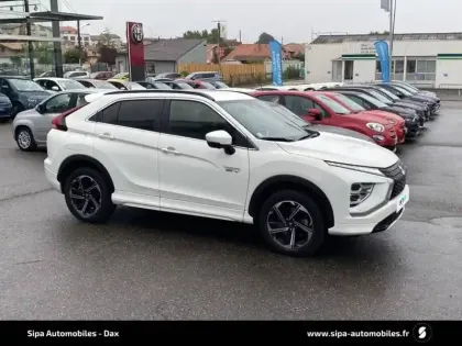 Photo 102 Mitsubishi Eclipse  Cross 2.4 MIVEC PHEV Twin Motor 4WD