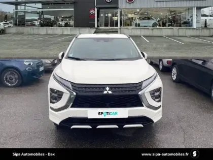 Photo 113 Mitsubishi Eclipse  Cross 2.4 MIVEC PHEV Twin Motor 4WD