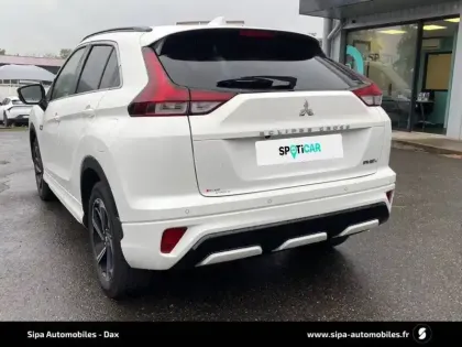 Photo 95 Mitsubishi Eclipse  Cross 2.4 MIVEC PHEV Twin Motor 4WD