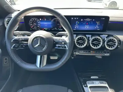 Photo 14 Mercedes CLA  Shooting Brake 250 e 8G-DCT