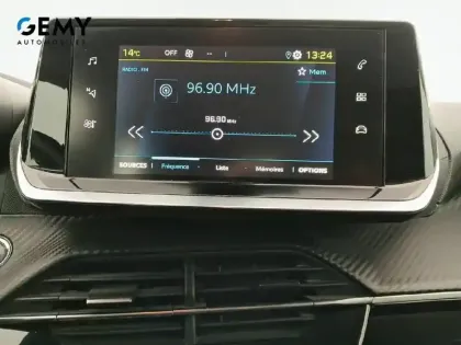 Photo 13 Peugeot 208  Electrique 50 kWh 136ch