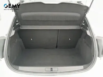 Photo 5 Peugeot 208  Electrique 50 kWh 136ch