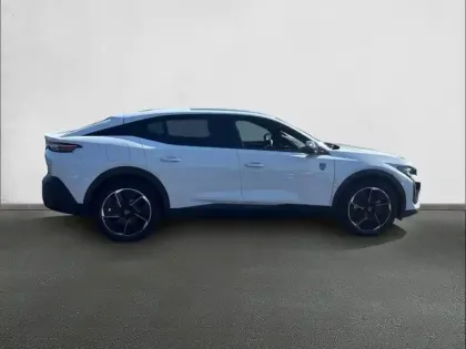 Photo 23 Peugeot 408  Electrique 58 kWh 210ch