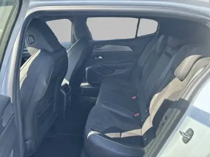 Photo 31 Peugeot 408  Electrique 58 kWh 210ch