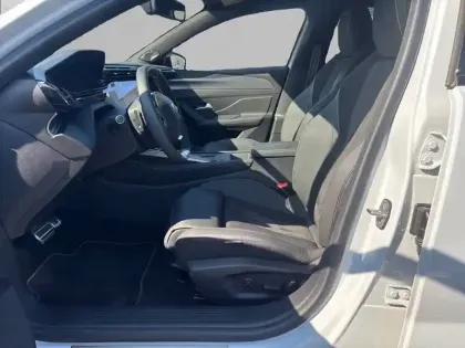 Photo 30 Peugeot 408  Electrique 58 kWh 210ch