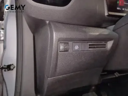 Photo 30 Citroën C4  PureTech 130 S&S BVM6