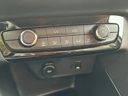 Photo 71 Opel Corsa  1.2 75 ch BVM5