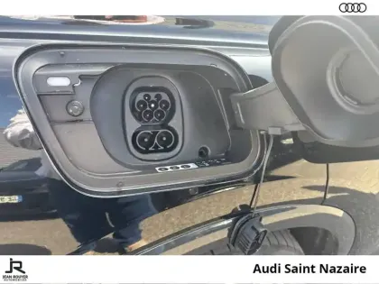 Photo 75 Audi Q4  e-tron 45 285 ch 82 kWh