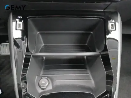 Photo 35 Peugeot 208  Electrique 50 kWh 136ch