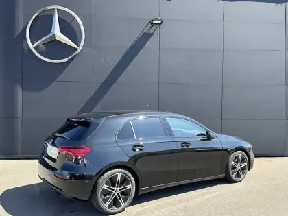 Photo 25 Mercedes Classe A  180 d 8G-DCT