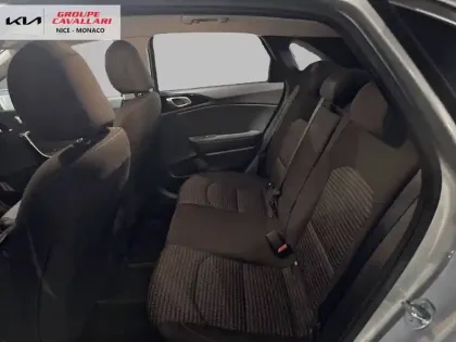 Photo 8 Kia Ceed  1.6 CRDi 136 ch MHEV iBVM6