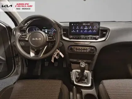 Photo 9 Kia Ceed  1.6 CRDi 136 ch MHEV iBVM6