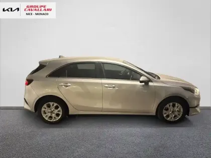 Photo 19 Kia Ceed  1.6 CRDi 136 ch MHEV iBVM6