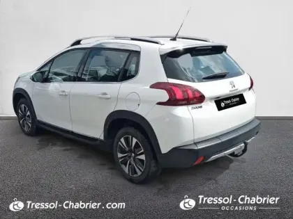 Photo 27 Peugeot 2008  1.2 PureTech 110ch S&S BVM5 Allure