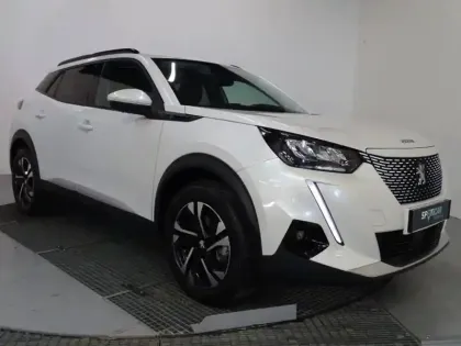 Photo 5 Peugeot 2008  e- 136ch Allure Pack