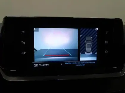 Photo 7 Peugeot 2008  e- 136ch Allure Pack