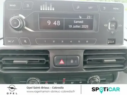 Photo 13 Opel Combo Cargo  L1H1 Standard 1.2 110ch S&S Pack Clim