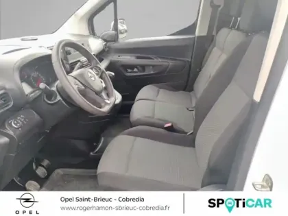 Photo 8 Opel Combo Cargo  L1H1 Standard 1.2 110ch S&S Pack Clim