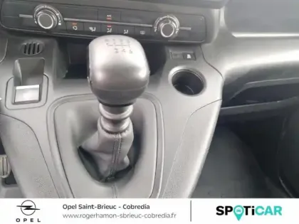 Photo 11 Opel Combo Cargo  L1H1 Standard 1.2 110ch S&S Pack Clim