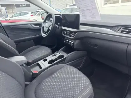 Photo 10 Ford Kuga  2.5 Duratec 180 ch Hybrid FlexiFuel Titanium Powershift