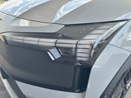 Photo 10 Volvo Ex30 Gén. I Ph1 Ultra 5