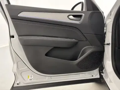 Photo 46 Renault Arkana  E-Tech 145 - 21B