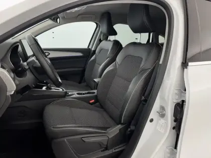 Photo 43 Renault Arkana  E-Tech 145 - 21B