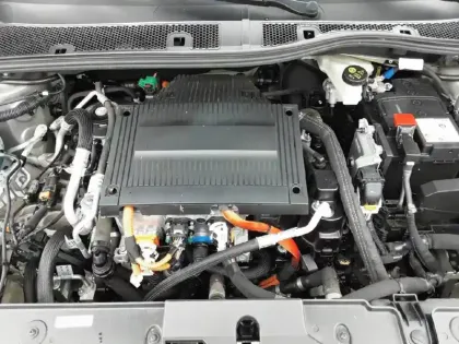 Photo 39 Peugeot 208  Electrique 50 kWh 136ch