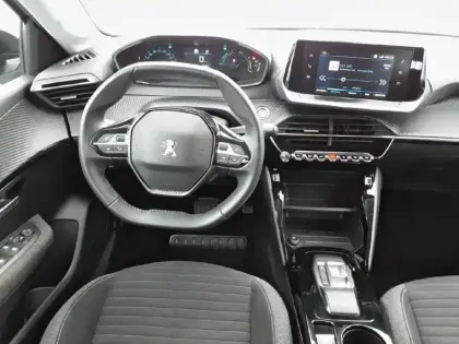 Photo 32 Peugeot 208  Electrique 50 kWh 136ch