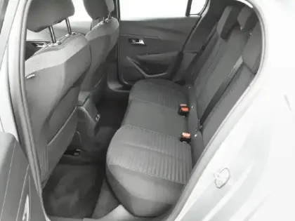 Photo 36 Peugeot 208  Electrique 50 kWh 136ch