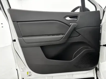 Photo 10 Renault Captur  E-Tech 145 - 21