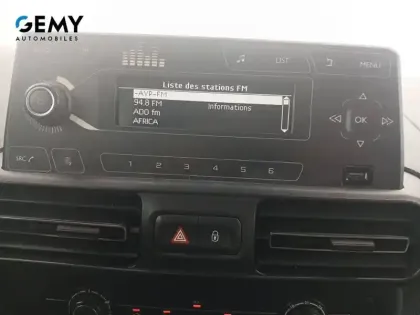 Photo 12 Citroën Berlingo  Taille XL 7pl BlueHDi 130 S&S BVM6