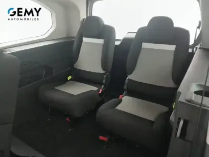 Photo 19 Citroën Berlingo  Taille XL 7pl BlueHDi 130 S&S BVM6