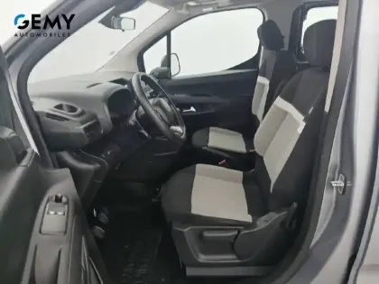 Photo 8 Citroën Berlingo  Taille XL 7pl BlueHDi 130 S&S BVM6