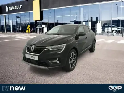 Photo Renault Arkana E-tech 145 - 21b Intens