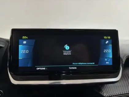 Photo 14 Peugeot 2008  e- 136ch GT