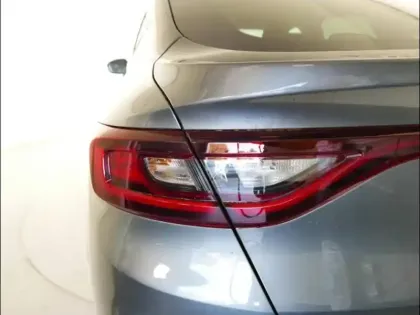 Photo 7 Renault Arkana  1.3 TCe mild hybrid 140ch Evolution EDC -22