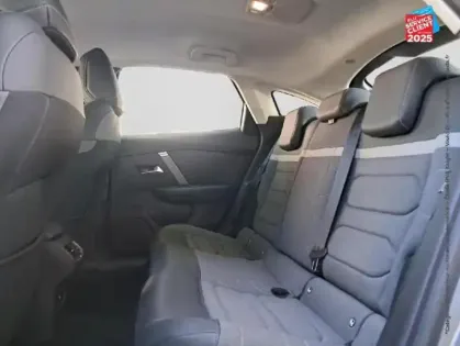 Photo 10 Citroën C4  BLUEHDI 130CH S&S FEEL PACK EAT8