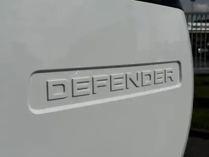 Photo 12 Land rover Defender Gén. III (L663) Ph1 Evo X-Dynamic SE 5