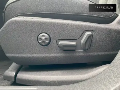 Photo 100 DS DS 7  Hybride Rechargeable E-Tense 225 EAT8