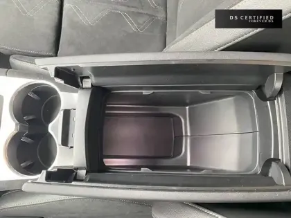 Photo 63 DS DS 7  Hybride Rechargeable E-Tense 225 EAT8