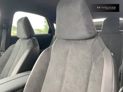 Photo 101 DS DS 7  Hybride Rechargeable E-Tense 225 EAT8