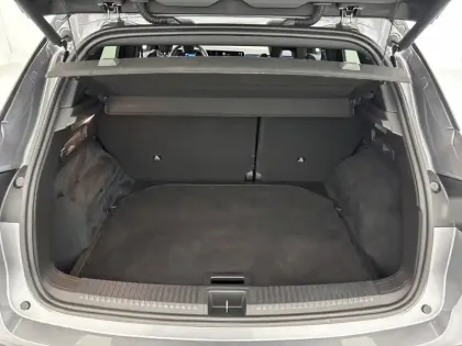 Photo 17 Renault Austral  E-Tech hybrid 200