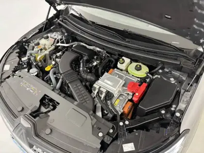 Photo 22 Renault Austral  E-Tech hybrid 200