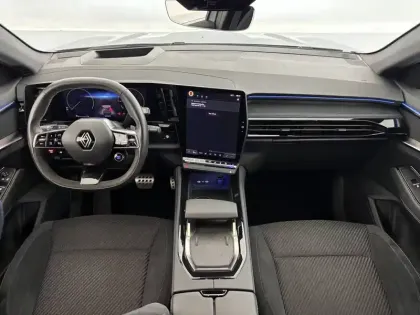 Photo 26 Renault Austral  E-Tech hybrid 200