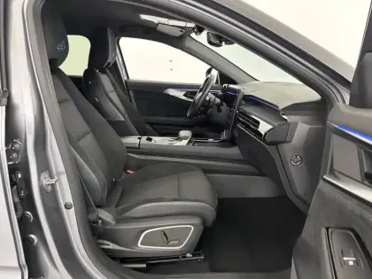 Photo 13 Renault Austral  E-Tech hybrid 200