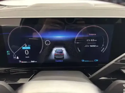 Photo 16 Renault Austral  E-Tech hybrid 200