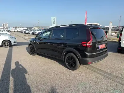 Photo 2 Dacia Jogger  Hybrid 140 7 places GSR2