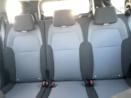 Photo 27 Dacia Jogger  Hybrid 140 7 places GSR2